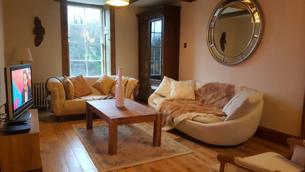 Grigshot Apartment Stroud  Eksteriør bilde